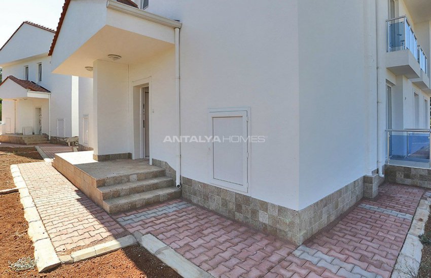 Turnkey Villas Intertwined with Nature in Antalya 10