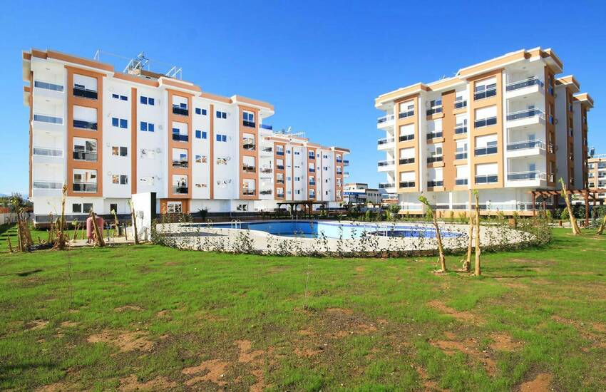 Tussenverdieping Appartement Te Koop In Complex In Kepez Antalya 1