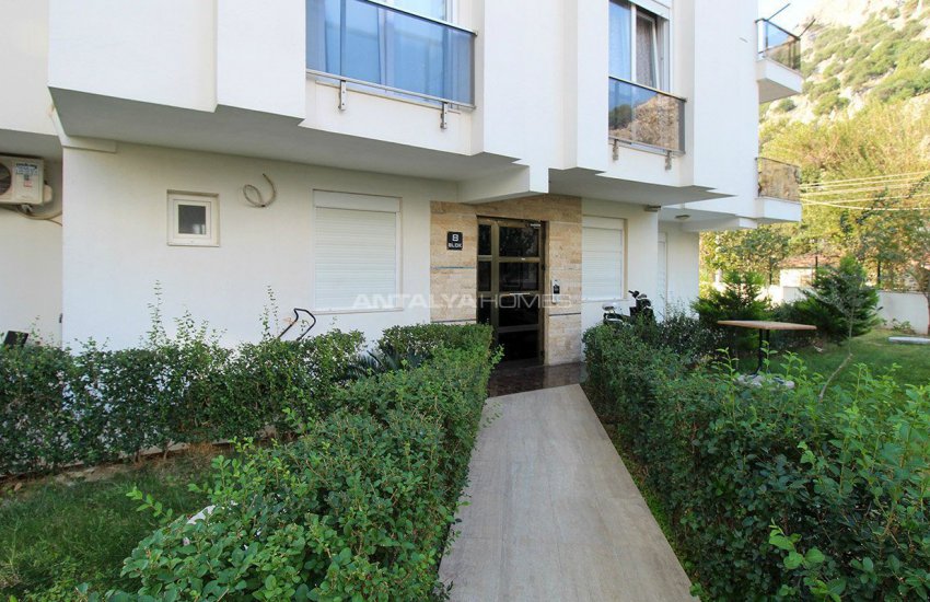 Renovated Duplex Flat with a Separate Kitchen in Konyaaltı 9
