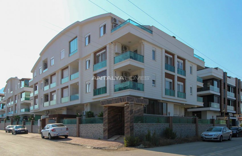 Rymlig Lägenhet Nära Stranden I Konyaalti Antalya 1