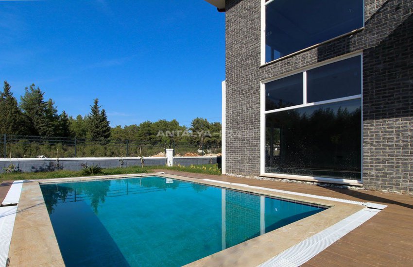 Villas Pittoresques Avec Piscine À Dosemealti 2