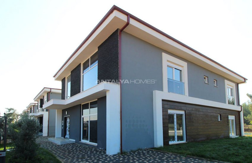 Villas Pittoresques Avec Piscine À Dosemealti 5