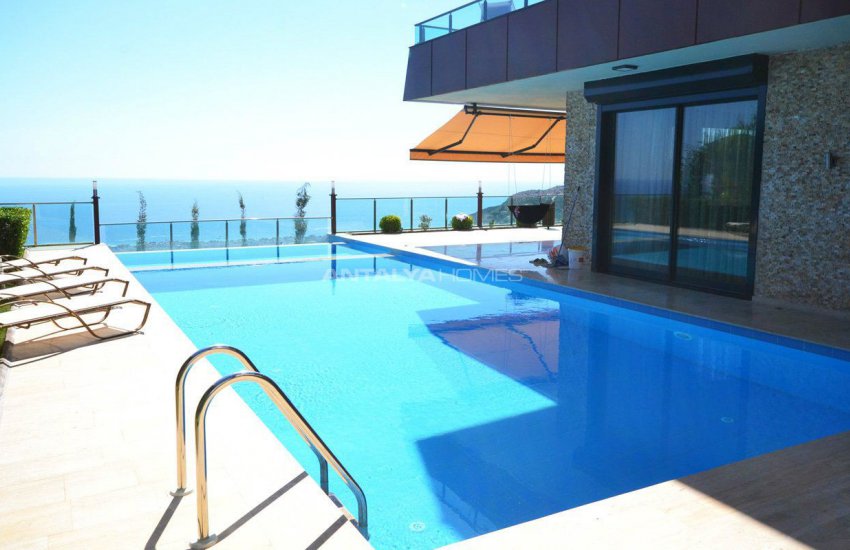 Alanya Bektaş’ta Panoramik Deniz Manzaralı Lüks Villalar 3