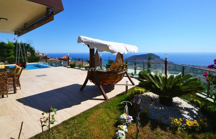 Alanya Bektaş’ta Panoramik Deniz Manzaralı Lüks Villalar 7