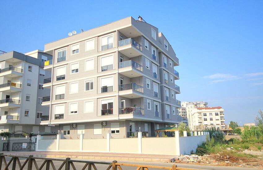 Nyligen Avslutade Lägenheter I Antalya Turkiet