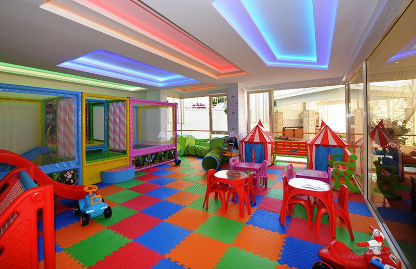 Attractive Alanya Property with 5-star Hotel Standards 11