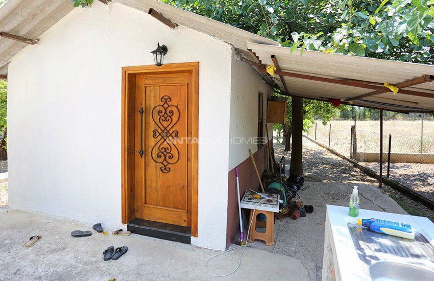 Çakırlar’da Meyve Bahçeli Komple Eşyalı Bağ Evleri 13