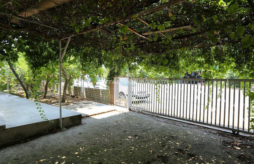 Çakırlar’da Meyve Bahçeli Komple Eşyalı Bağ Evleri 15