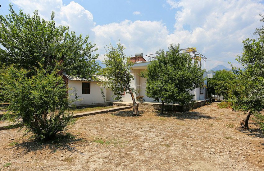 Çakırlar’da Meyve Bahçeli Komple Eşyalı Bağ Evleri 9