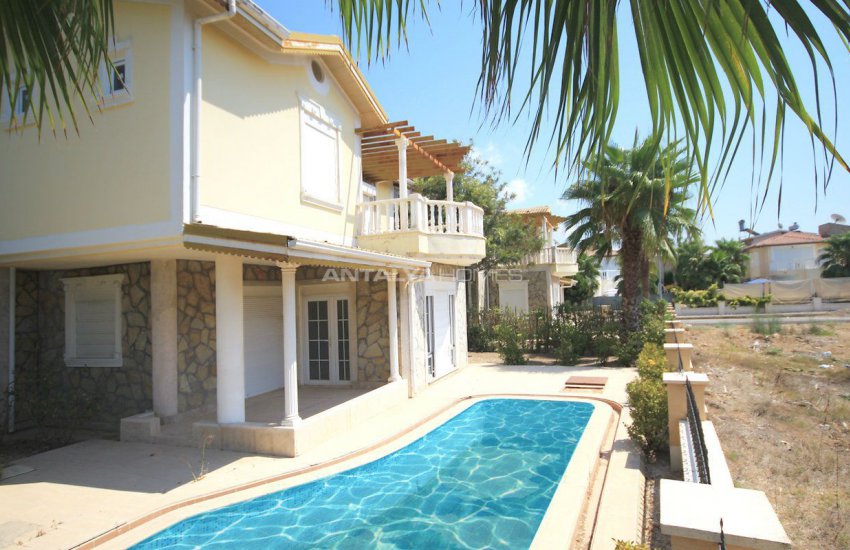 4 Bedroom Detached Villas in Belek for Sale 2