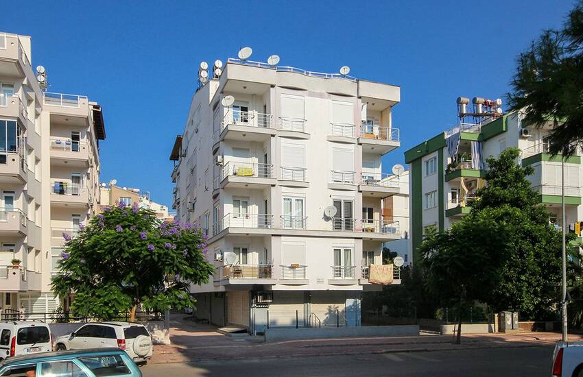 3+1 Wohnung In Antalya Konyaaltı Mit Ankleidezimmer