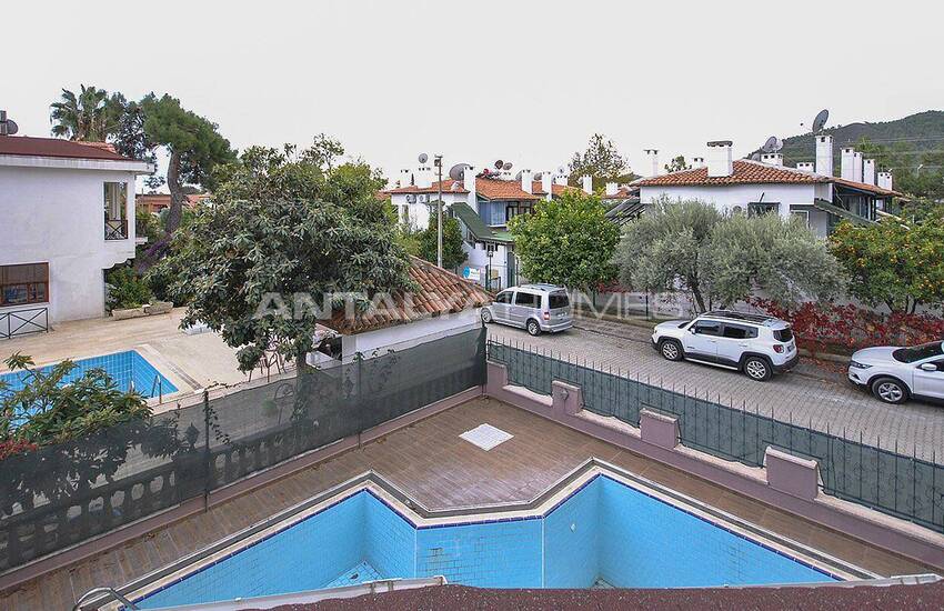 Tekirova’da Plaja 300 M Uzaklıkta Eşyalı İkiz Villalar 3