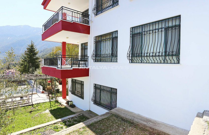 Modern Villa Med Utsikt Över Stan Och Havet I Konyaalti 4