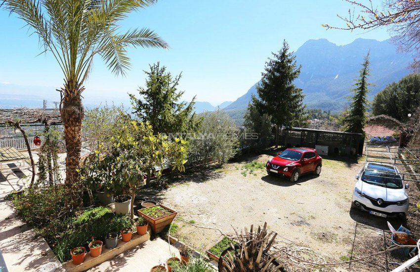 Modern Villa Med Utsikt Över Stan Och Havet I Konyaalti 9