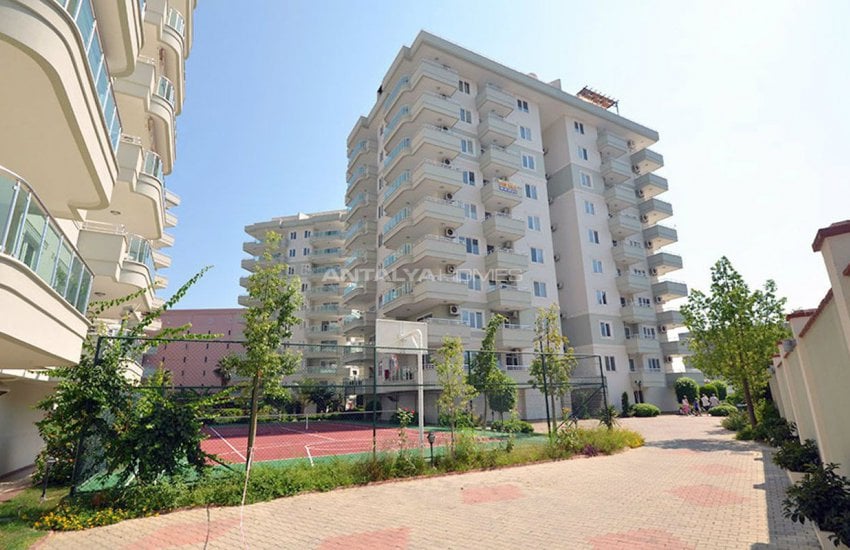 Alanya Tosmur'da Denize Yakın Site İçinde Lüks Daireler 15