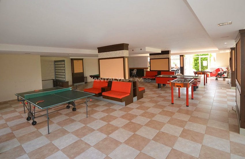 Alanya Tosmur'da Denize Yakın Site İçinde Lüks Daireler 17