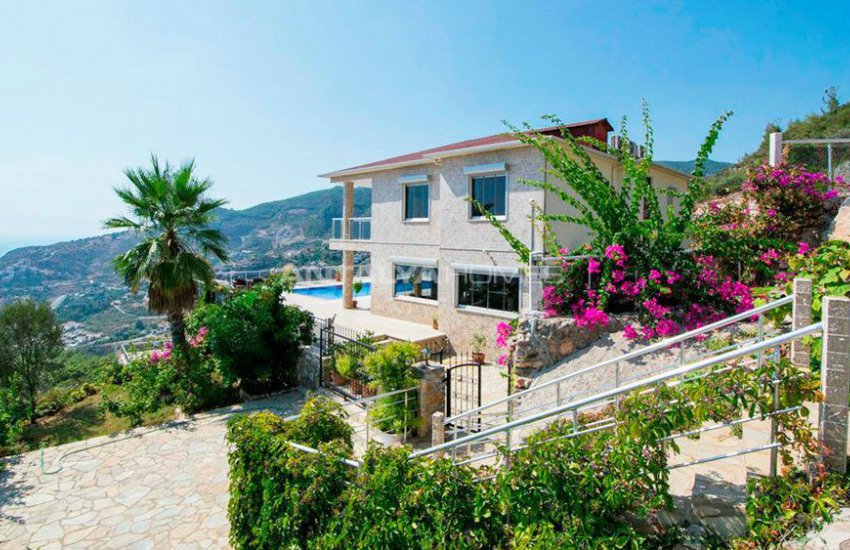 Furnished Villa in Alanya with Private Pool 6