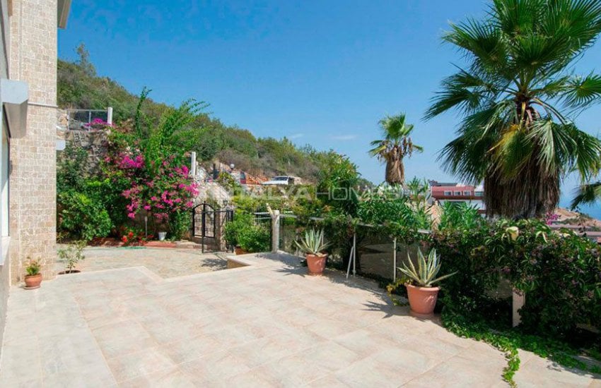 Furnished Villa in Alanya with Private Pool 8