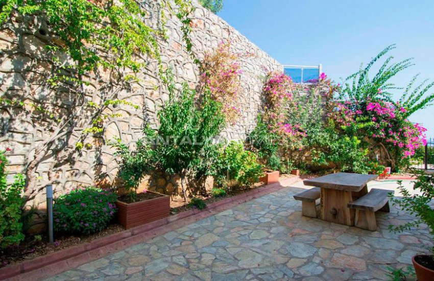 Furnished Villa in Alanya with Private Pool 10