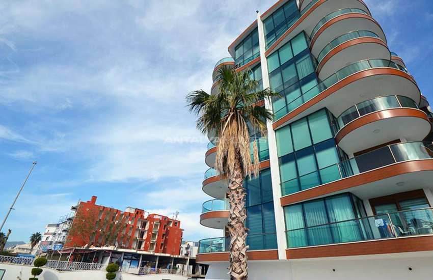 Seaside Apartments Close Social Amenities in Alanya Oba 2