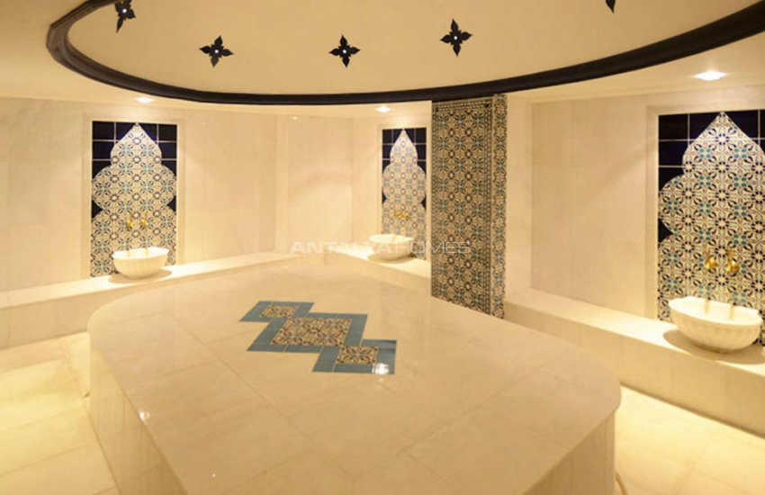 Seaside Apartments Close Social Amenities in Alanya Oba 15