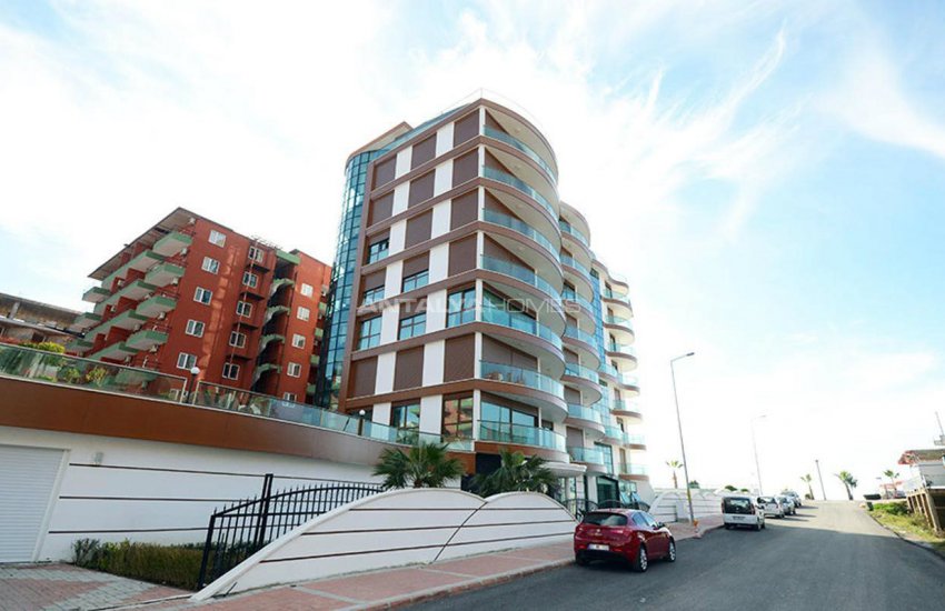 Seaside Apartments Close Social Amenities in Alanya Oba 6