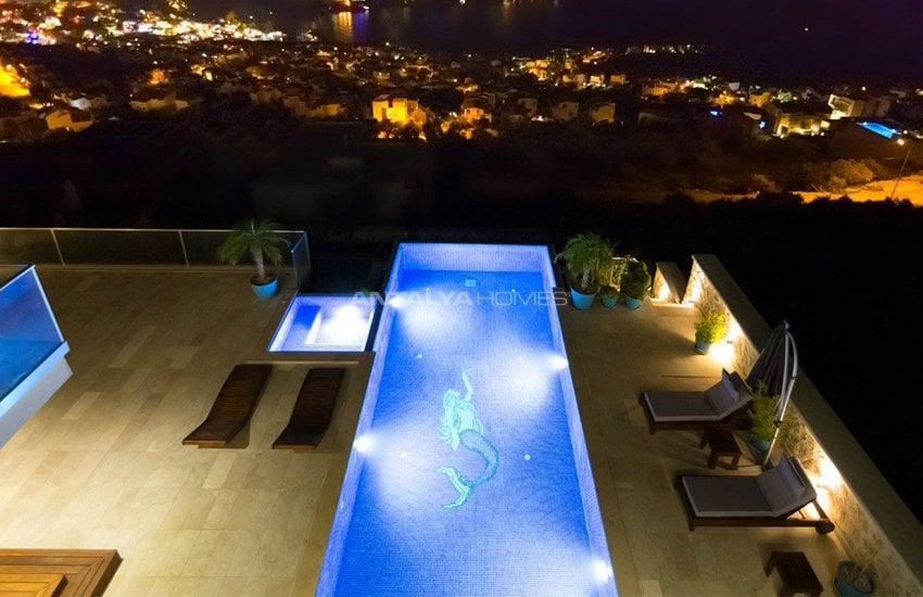 4+1 Sheltered Kalkan Villa Overlooking Bay and Islands 3