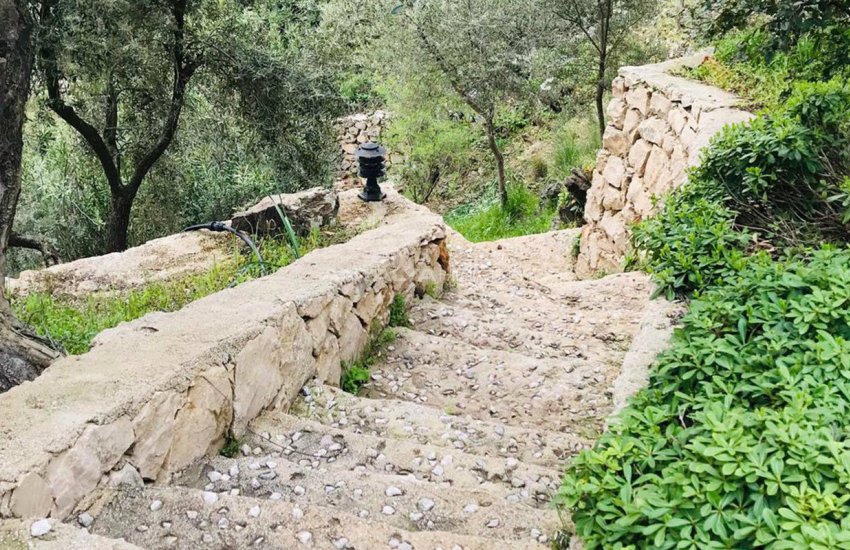 Aksu Karaöz’de Mobilyalı 3+1 Müstakil Çiftlik Evi 14