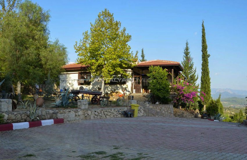 Aksu Karaöz’de Mobilyalı 3+1 Müstakil Çiftlik Evi 7