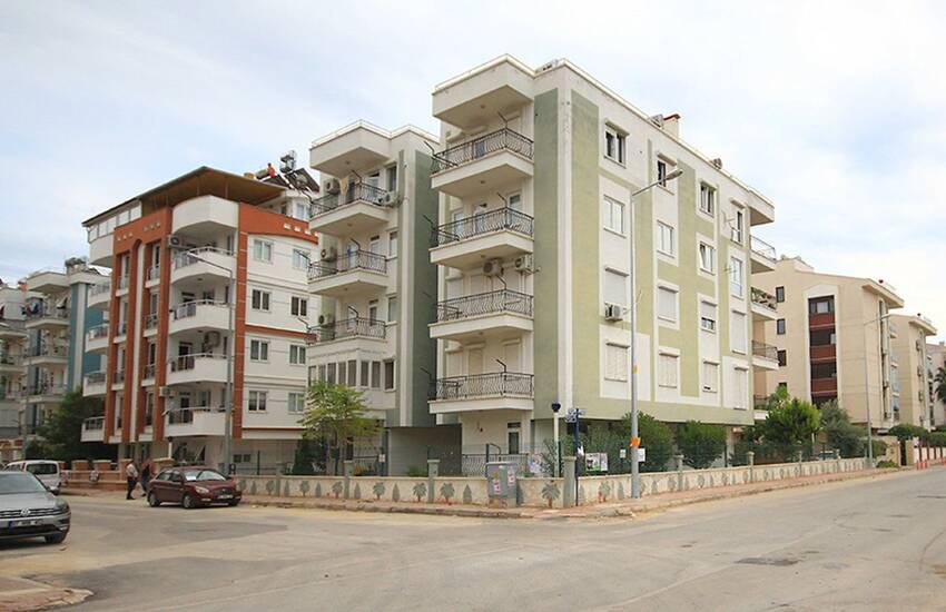 återförsäljning Lägenhet I Lara Antalya Med Separat Kök 1