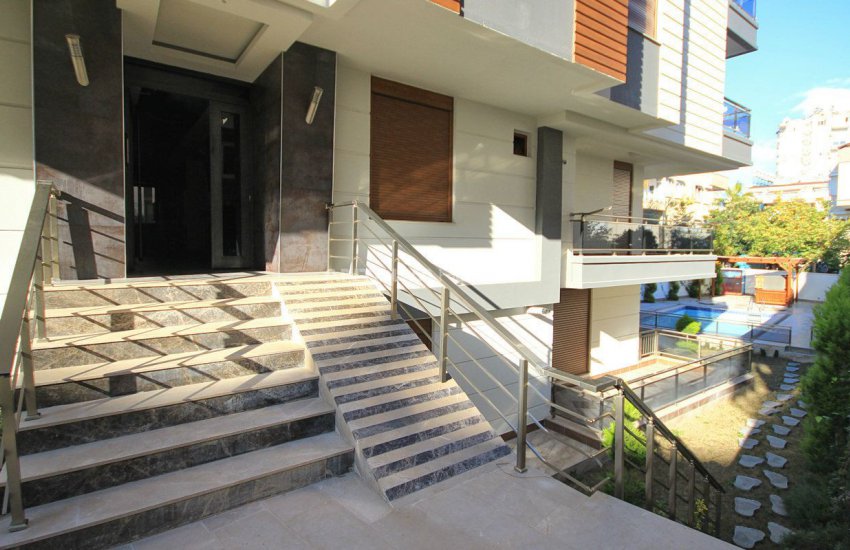 Sahile Yürüme Mesafesinde Satılık Daireler 11