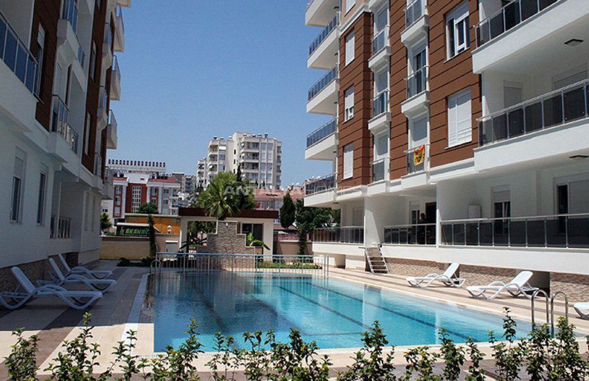 Konyaaltı Hurma Mahallesinde Site İçinde Lüks Daireler 13