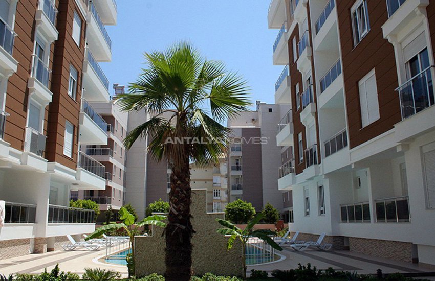 Konyaaltı Hurma Mahallesinde Site İçinde Lüks Daireler 3