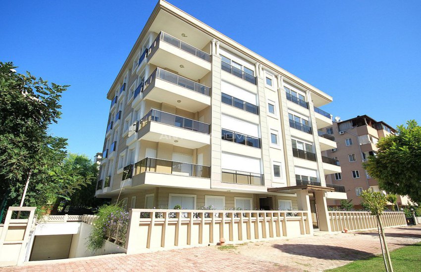 Spacious Apartments with Different Room Types in Lara 2