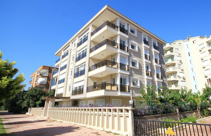 Spacious Apartments with Different Room Types in Lara 3