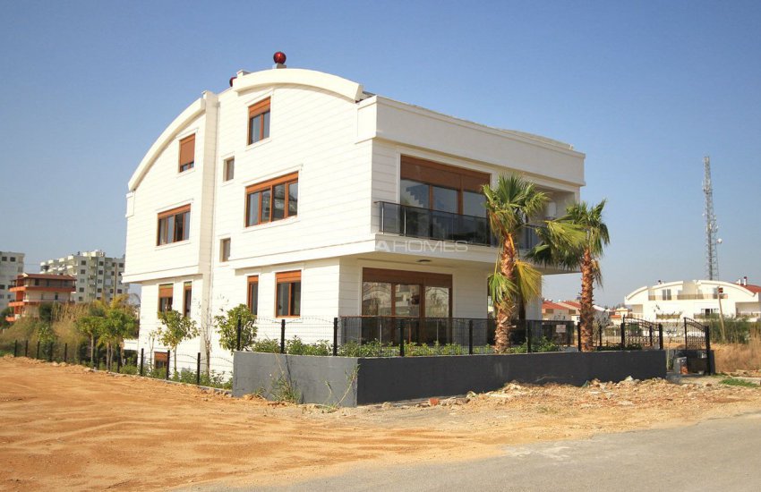 Lara'da Satılık Dubleks Daireler 2