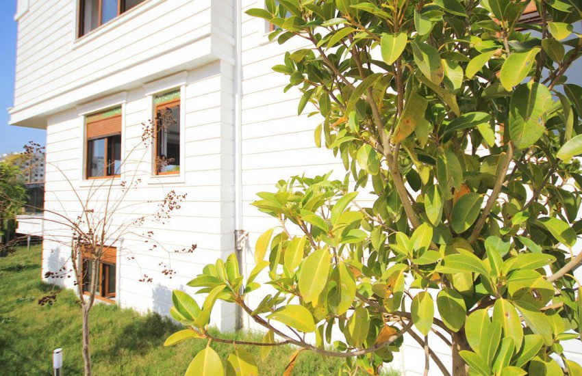 Lara'da Satılık Dubleks Daireler 11