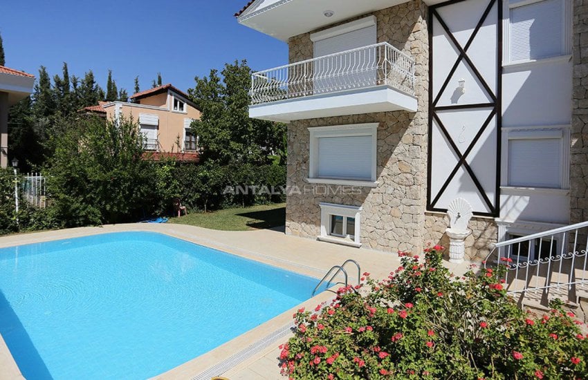 منزل حجري محاط بغابات الصنوبر الأحمر في أنطاليا دوشمالتي 4