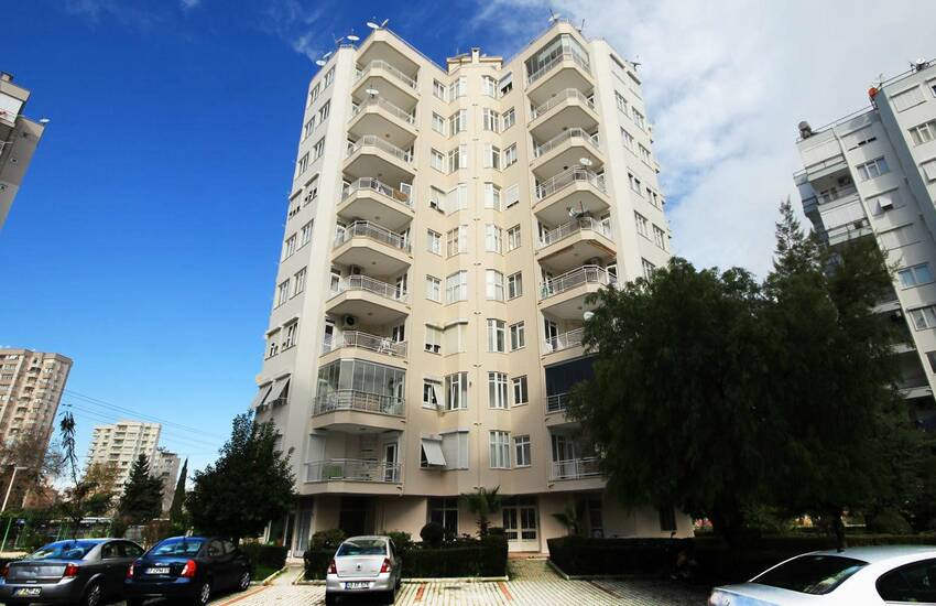 Apartments Close to Social Amenities in Antalya 1