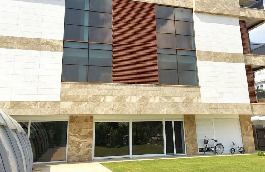 Sea View Villa 150 Mt to the Beach in Antalya 2