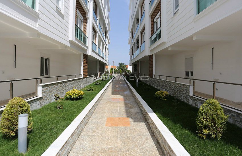 Sarısu'da Doğayla İç İçe Satılık Lüks Daireler 12