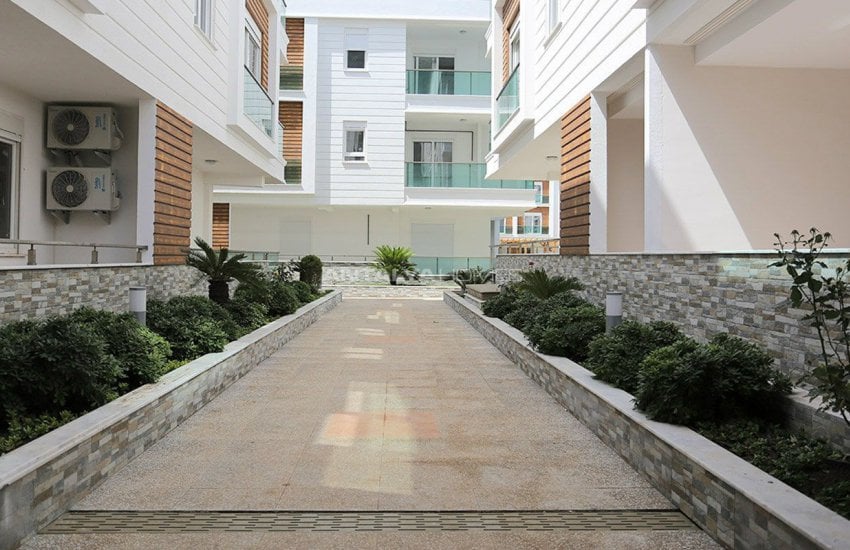 Sarısu'da Doğayla İç İçe Satılık Lüks Daireler 8