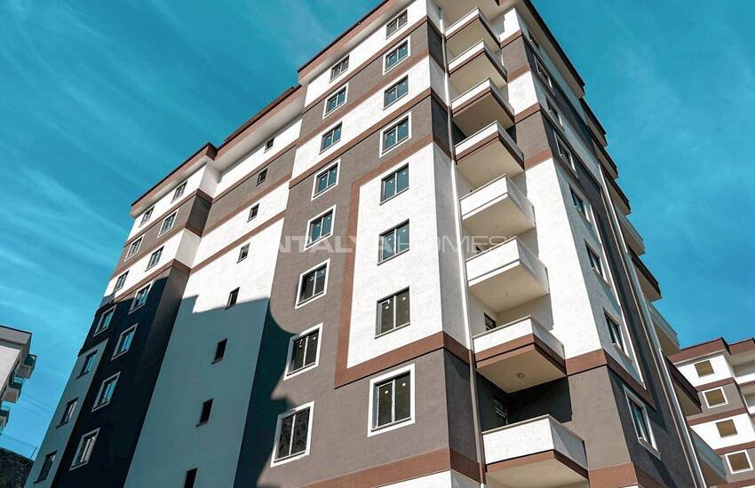 Geweldig Uitzicht Appartementen In Een Veilig Complex In Trabzon 1