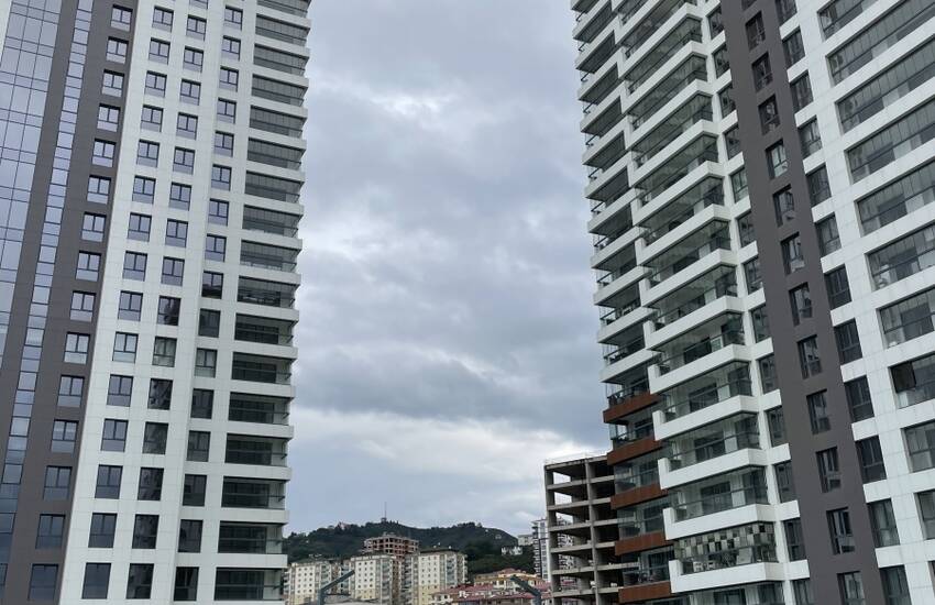 Profitable Flat in Trabzon in a Beachfront Residential Complex