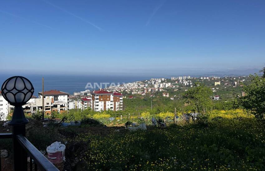 Trabzon'da Site İçinde Deniz Manzaralı ve Ferah Daireler 1