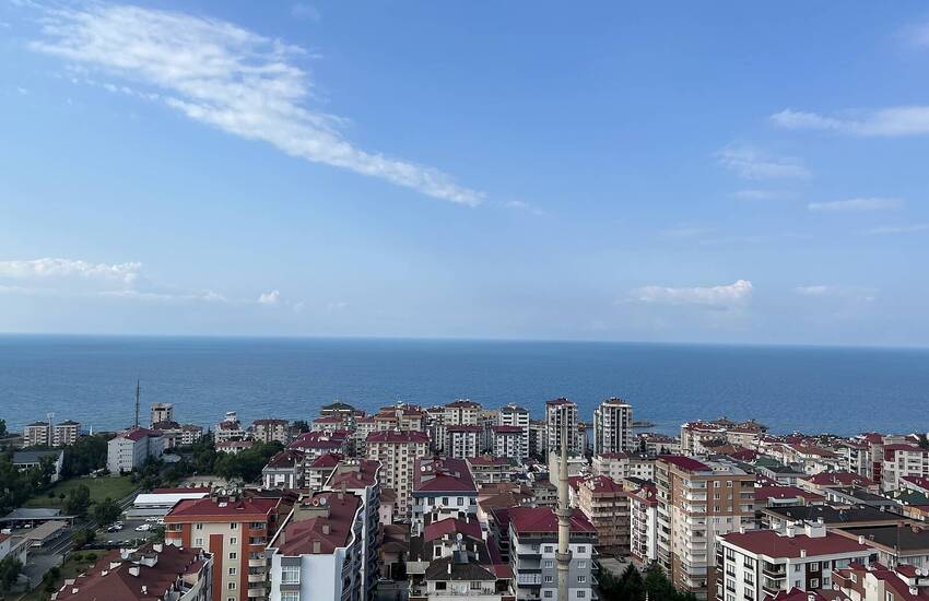 Appartement Met Uitzicht Op De Natuur En De Zee In Trabzon 0
