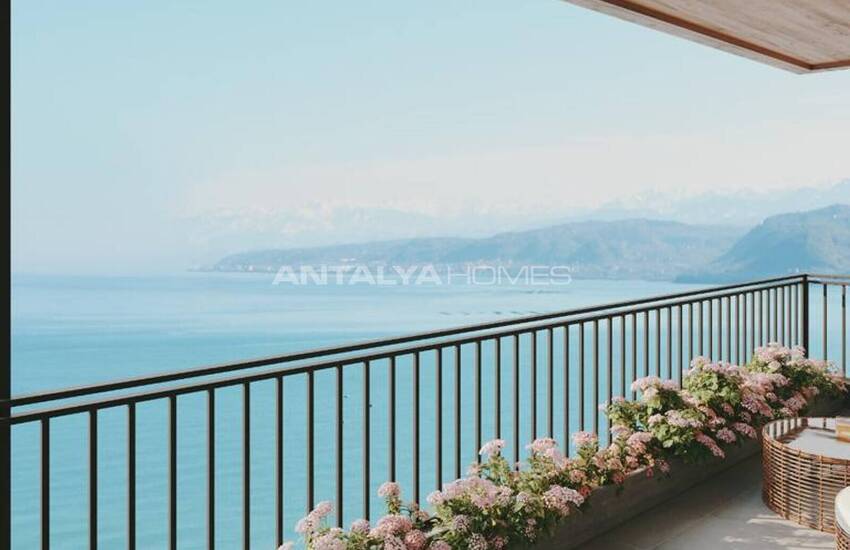 Trabzon Yalıncak'ta Eşsiz Deniz Manzaralı Ferah Daireler