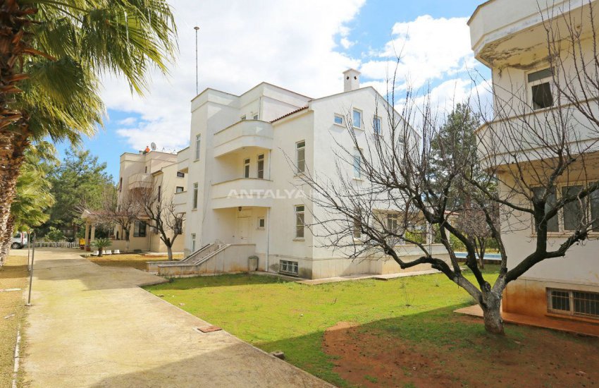 10 Bedroom Family-friendly Villas in Kepez Antalya 4