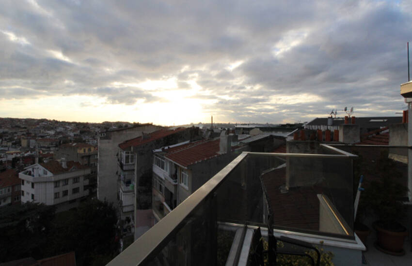 Uskudar, Istanbul Våningsplan Med Fantastisk Utsikt Över Staden 1