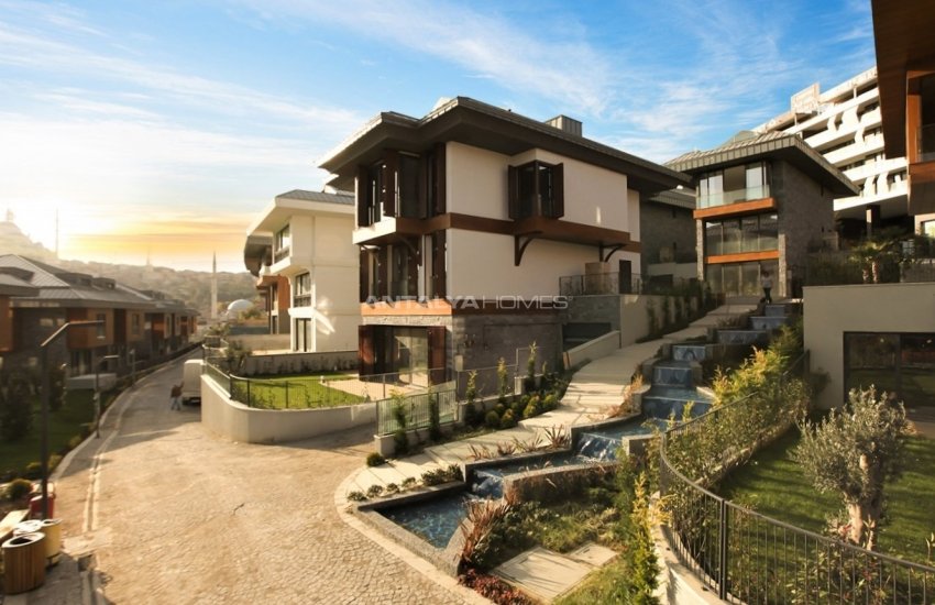 Luxury Villas in Complex with Rich Amenities in Istanbul